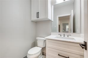 734 N Montclair Avenue - Photo 19