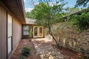 113 E Bancroft Drive - Photo 10