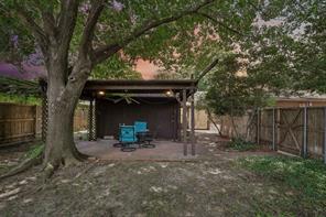 113 E Bancroft Drive - Photo 12