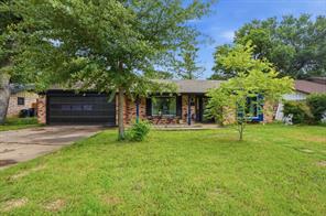 6801 Yolanda Drive - Photo 1