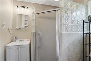 6801 Yolanda Drive - Photo 12