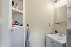 6801 Yolanda Drive - Photo 13