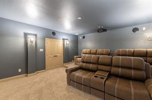 7565 Rawlins Lane - Photo 37