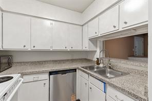 4112 Bowser Avenue - Photo 35