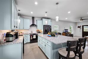 124 County Road 4511 - Photo 2