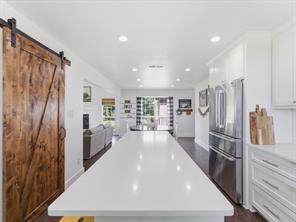 210 County Road 2696 - Photo 8