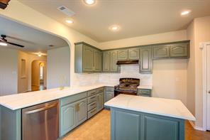 1109 Central Village Drive - Photo 14