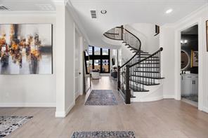 2413 Shane Drive - Photo 3