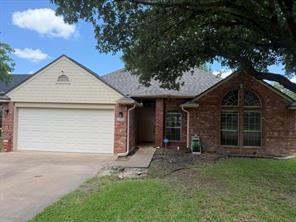 3012 Red Oak Drive - Photo 2