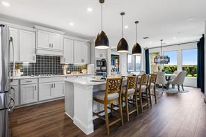 535 Chatham Street - Photo 2