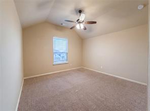 725 Lyndhurst Drive - Photo 14