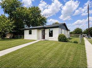 803 Powell Circle - Photo 1