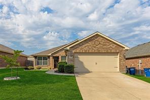 325 Crosscreek Drive - Photo 1