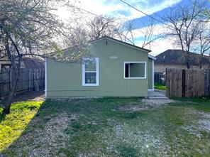 5205 Calloway Street - Photo 1