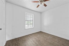 4921 Miller Avenue - Photo 10
