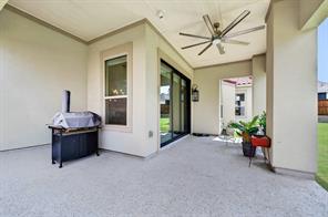 689 Dancing Water Drive - Photo 35