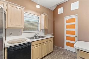 1701 Creekway Drive - Photo 12