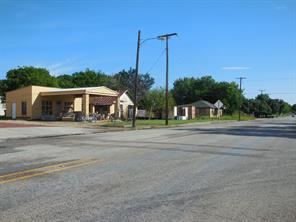 203 N Austin Street - Photo 1