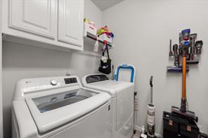 2919 Ladoga Drive - Photo 23