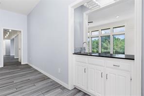 1908 Lakehill Court - Photo 10