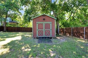 540 E Main Street - Photo 27