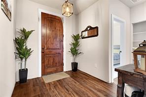 540 E Main Street - Photo 4