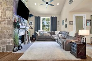 540 E Main Street - Photo 7