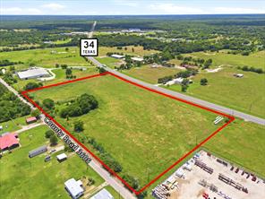 9135 State Highway 34 - Photo 2