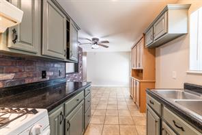 1213 Trellis Drive - Photo 11