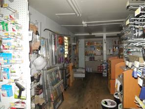 709 W Loop 254 - Photo 18