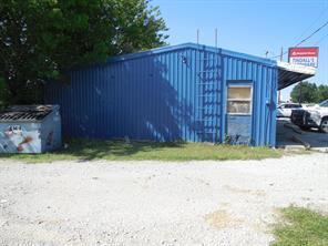 709 W Loop 254 - Photo 20