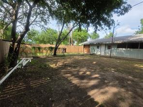 503 W Elm Street - Photo 29