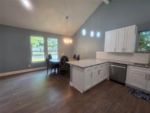 503 W Elm Street - Photo 6