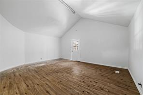 301 E Dallas Street - Photo 16