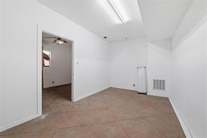 301 E Dallas Street - Photo 21