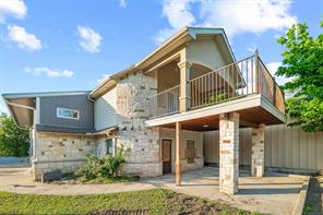 301 E Dallas Street - Photo 3