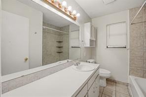 702 S Jackson Street - Photo 13