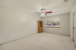 702 S Jackson Street - Photo 18