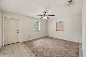 702 S Jackson Street - Photo 6