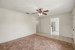 702 S Jackson Street - Photo 7