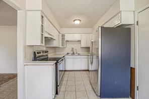 702 S Jackson Street - Photo 8