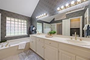 5504 Yacht Club Drive - Photo 24