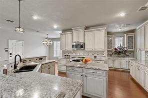 7534 Chinaberry Lane - Photo 12