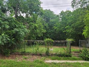 115 E Pembroke Avenue - Photo 6