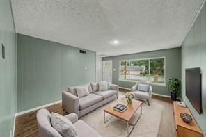 805 Stratford Drive - Photo 4