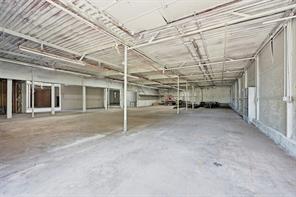 613 S Armstrong Avenue - Photo 11