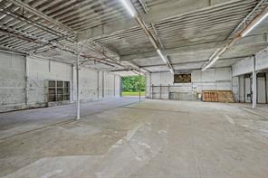 613 S Armstrong Avenue - Photo 12