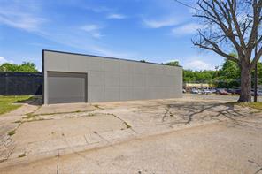 613 S Armstrong Avenue - Photo 23