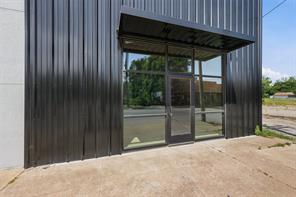 613 S Armstrong Avenue - Photo 3