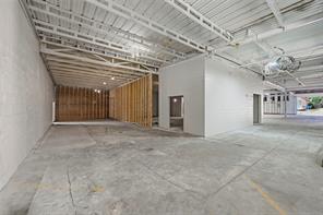 613 S Armstrong Avenue - Photo 8